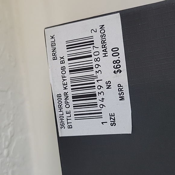 NWT MICHAEL KORS bottle opener keyfob - Picture 5 of 7